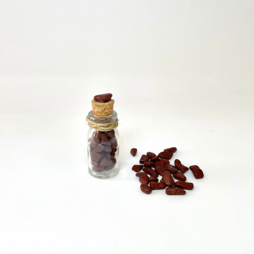 amuleto-de-cristais-de-jaspe-vermelho